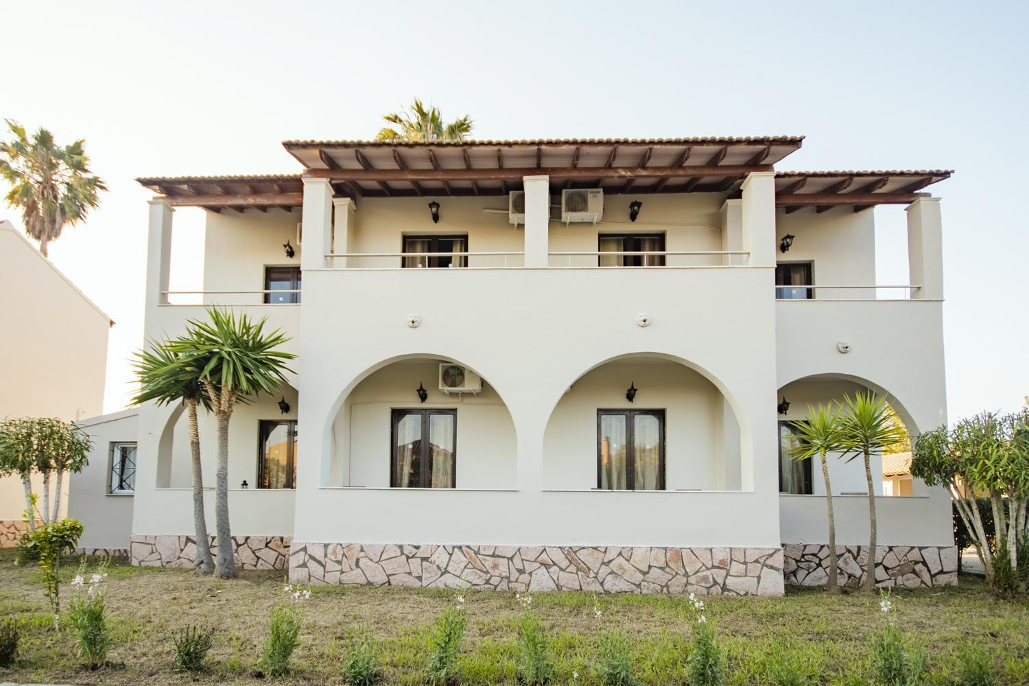 Parakladi Seaside Retreat Appartement Lefkímmi Buitenkant foto