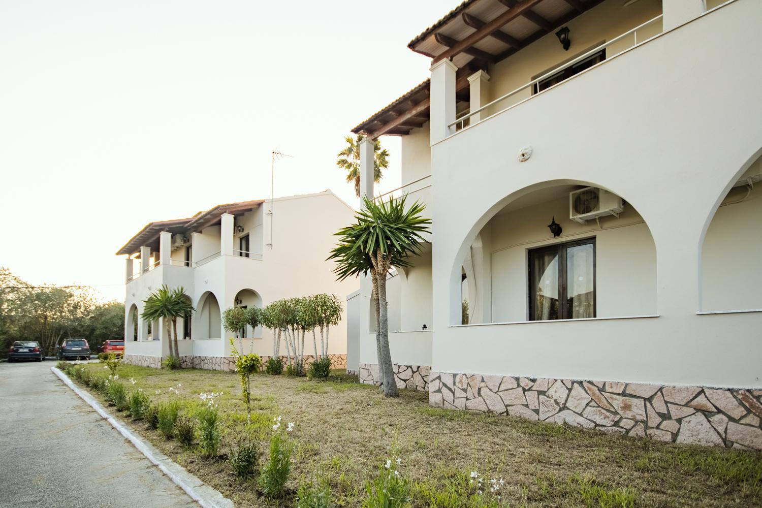 Parakladi Seaside Retreat Appartement Lefkímmi Buitenkant foto